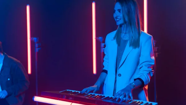 Electric Piano: A Complete Buyer's Guide
