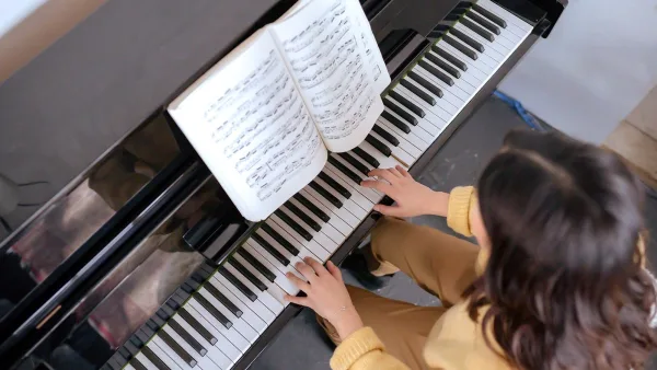 Electric Piano for Beginners: A Complete Guide