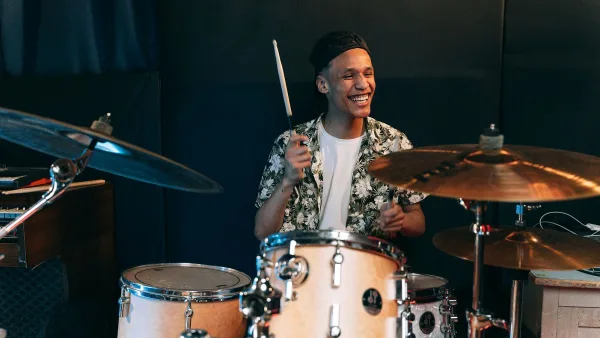 Floor Tom Explained: Features, Types and Tips