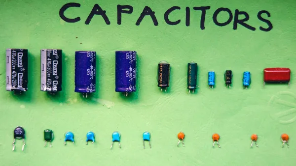 Guitar Pedal Explained: Features, Types and Tips