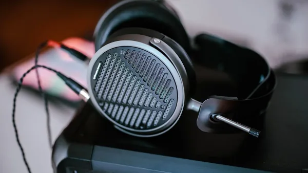Meze Headphones for Beginners: A Complete Guide