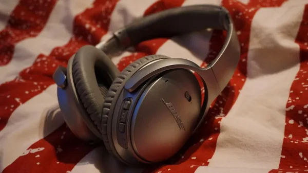 Noise Cancelling Headphones for Beginners: A Complete Guide