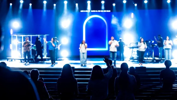 Stage Lighting for Beginners: A Complete Guide