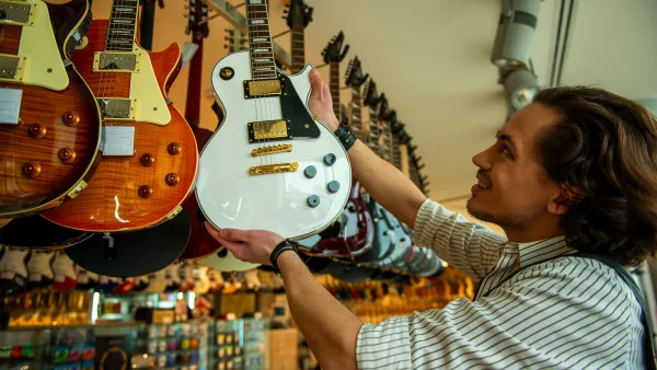Tens Guitar: A Complete Buyer's Guide