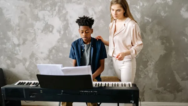 The Best Alesis Keyboards for the Money
