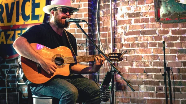 The Best Outlaw Country Artists to Know
