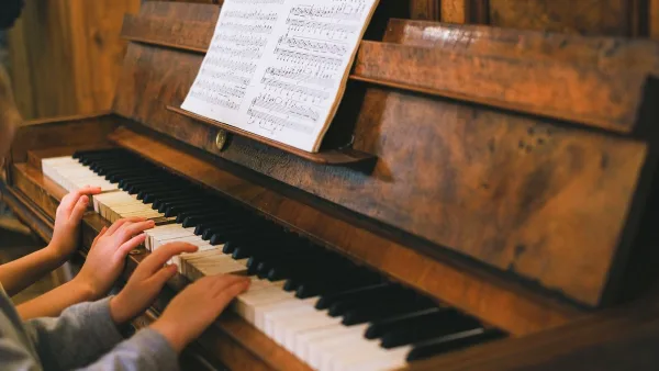 Upright Piano for Beginners: A Complete Guide