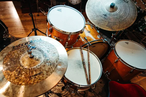 Drums & Percussion