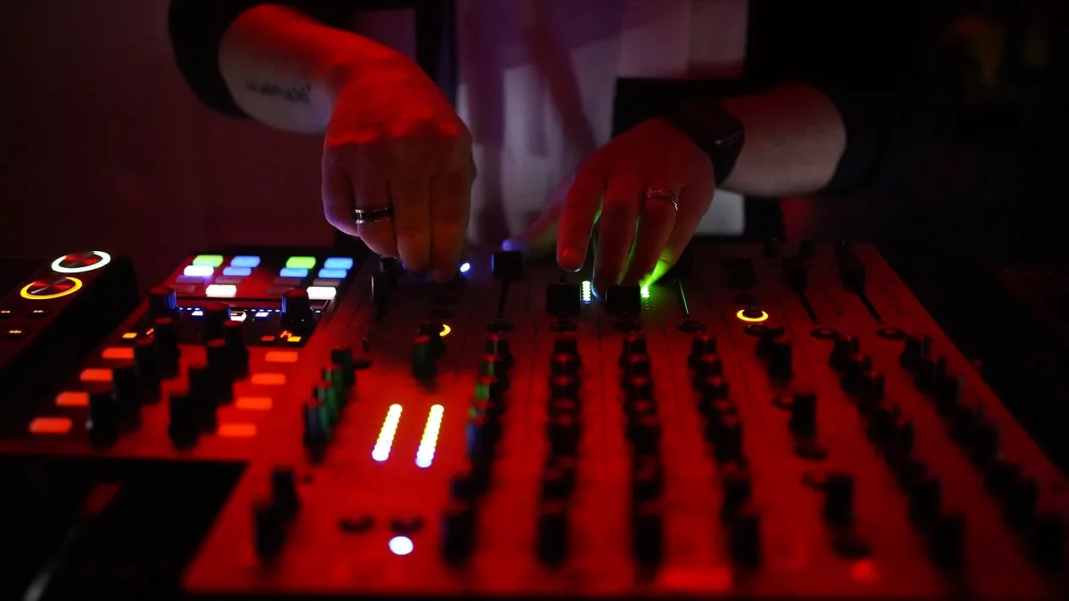 A Beginner's Guide to Drum and Bass