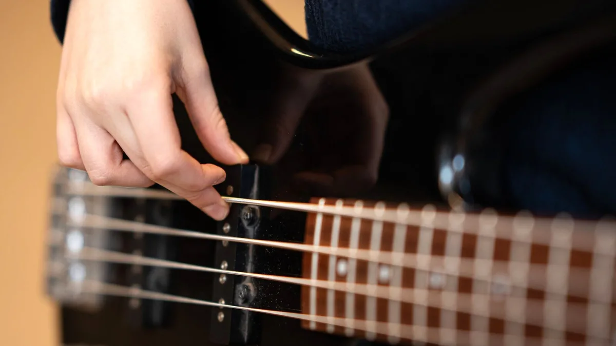 Bass Strings 5 String for Beginners: A Complete Guide