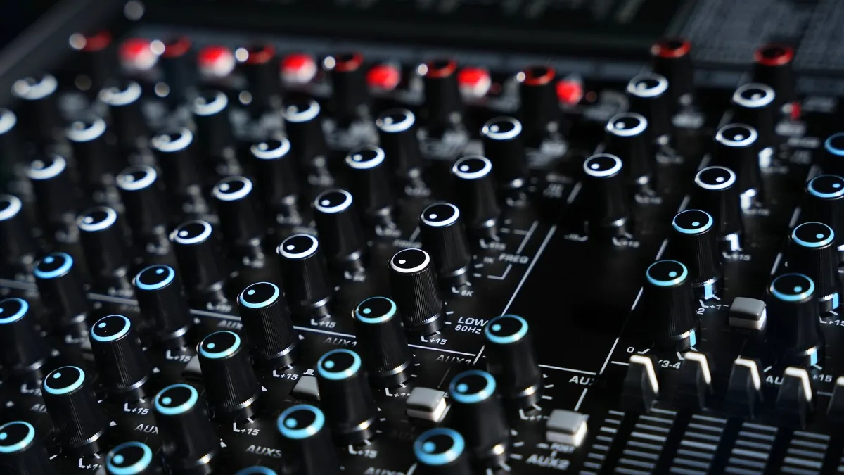 Behringer Synthesizer: A Complete Buyer's Guide
