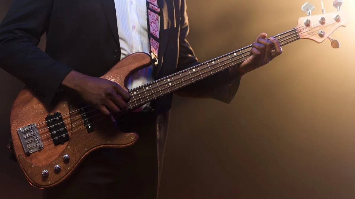 Common Bass Strings Mistakes to Avoid