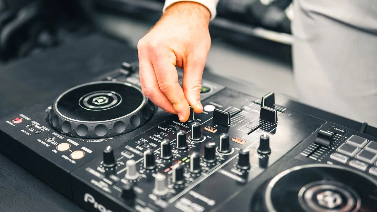 Common Dj Decks Mistakes to Avoid