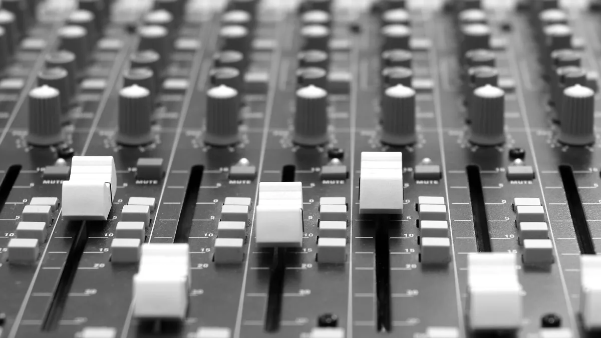 Common Focusrite Scarlett 2i2 Mistakes to Avoid