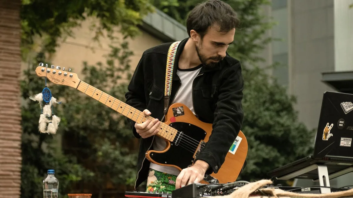 Common Jackson Flying V Guitar Mistakes to Avoid