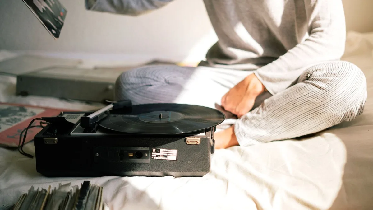 Direct Drive Turntable for Beginners: A Complete Guide