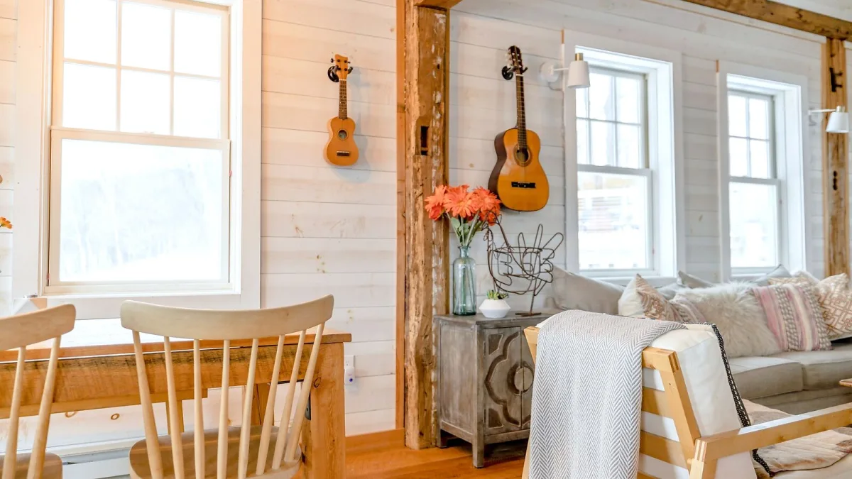 Everything You Need to Know About Hang Guitar on Wall
