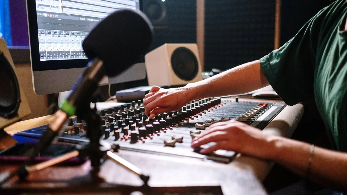 Everything You Need to Know About Monitoring Audio