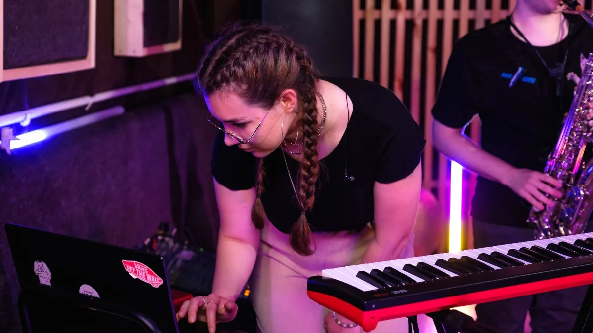Fruity Loops for Beginners: A Complete Guide