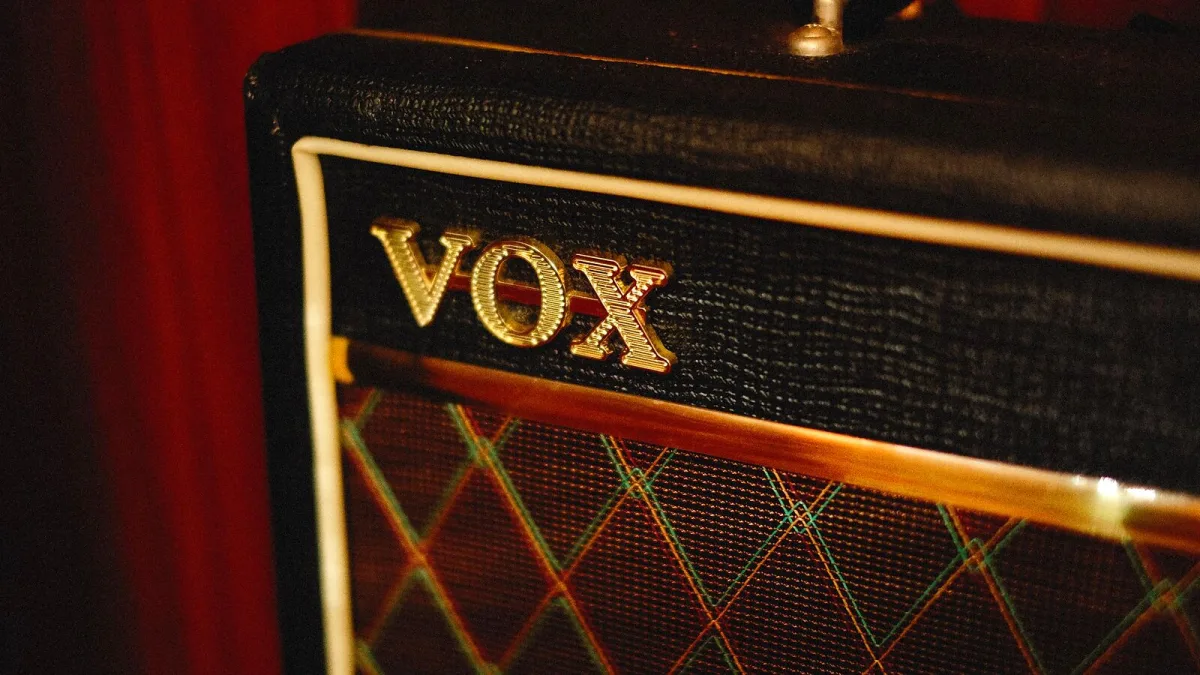 Gibson Guitars Explained: Features, Types and Tips