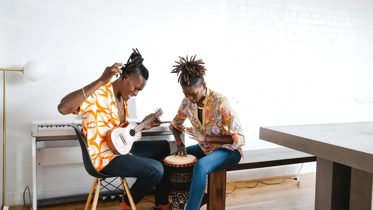 Hand Drum Explained: Features, Types and Tips