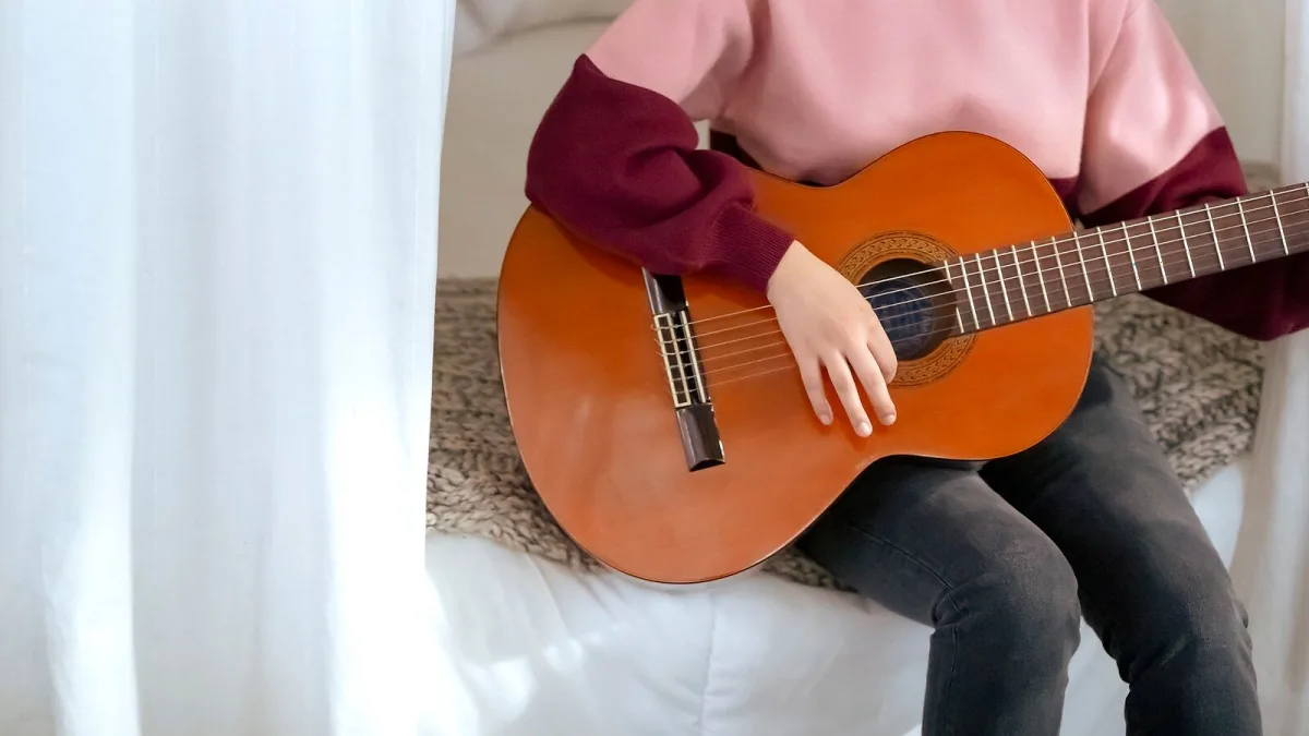 Hang Guitar on Wall for Beginners: A Complete Guide