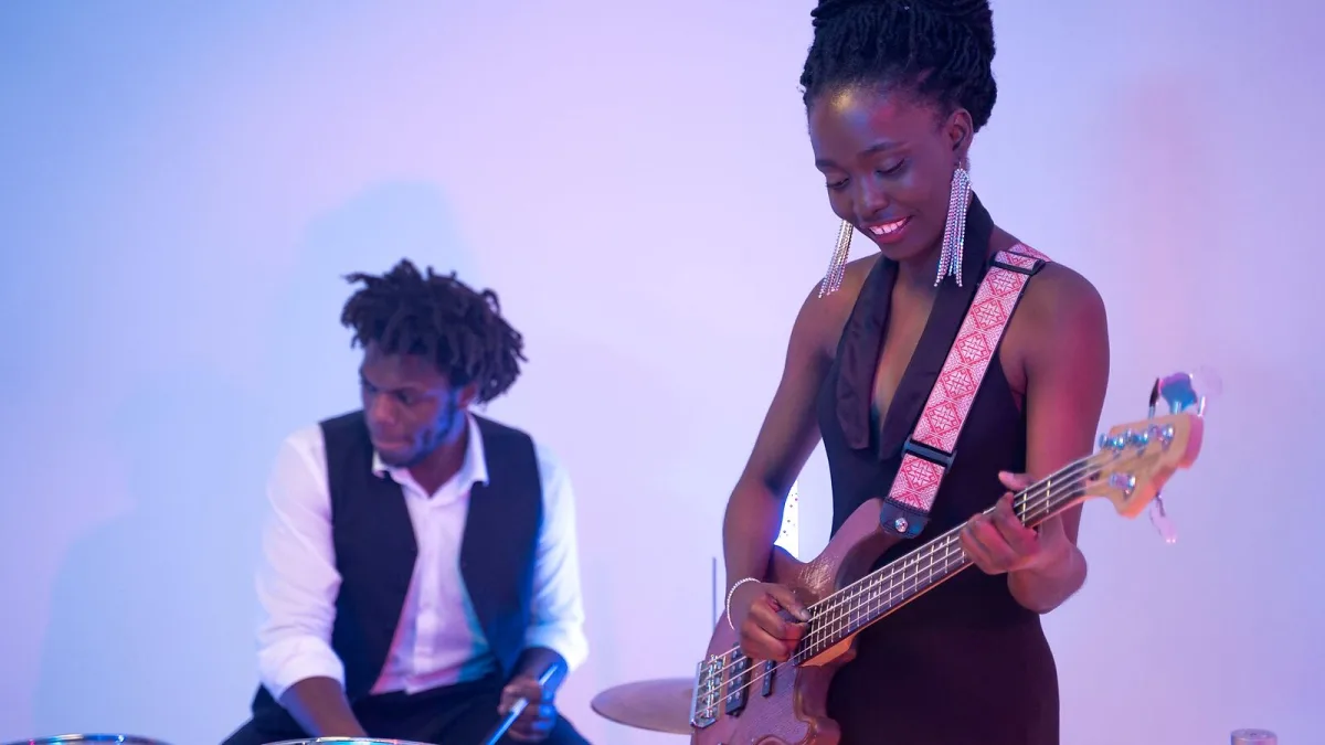 Jazzmaster Bass: A Complete Buyer's Guide