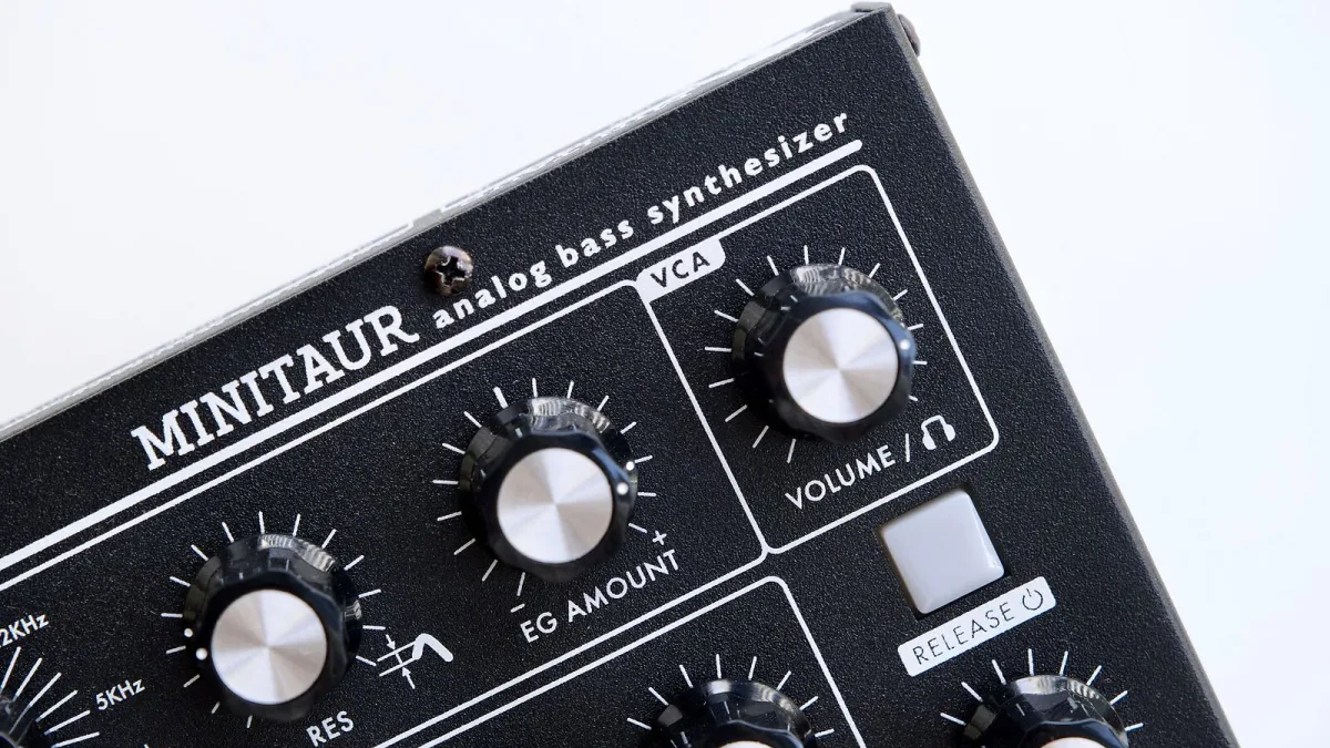 Modular Synthesizer: A Complete Buyer's Guide