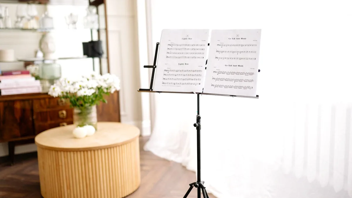 Music Stand Explained: Features, Types and Tips
