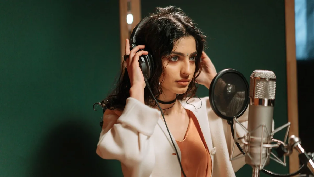 Neumann Microphone: A Complete Buyer's Guide