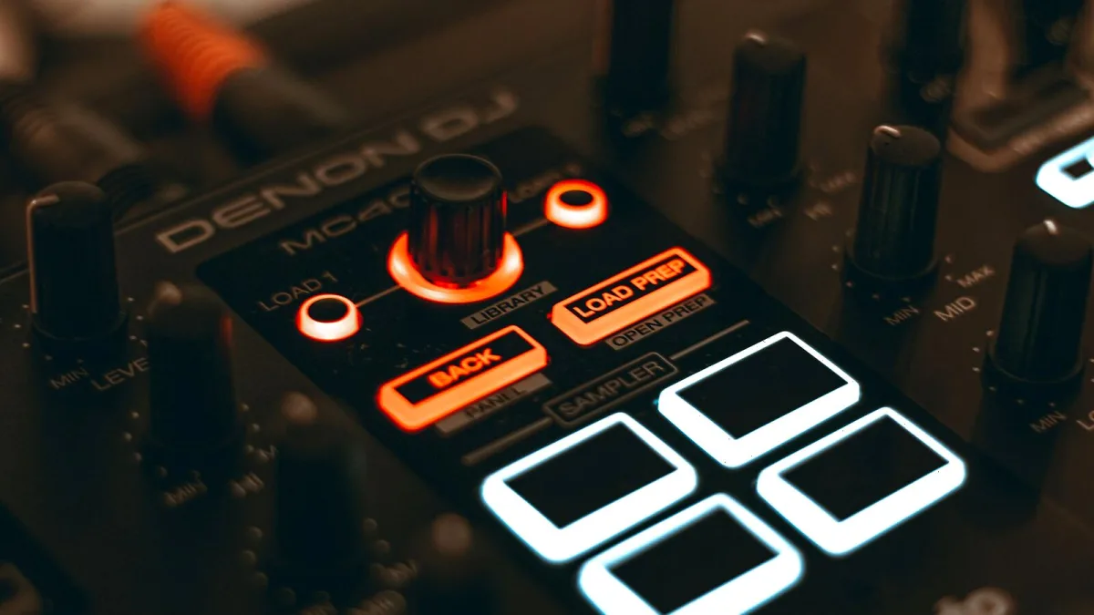 Pioneer Dj: A Complete Buyer's Guide