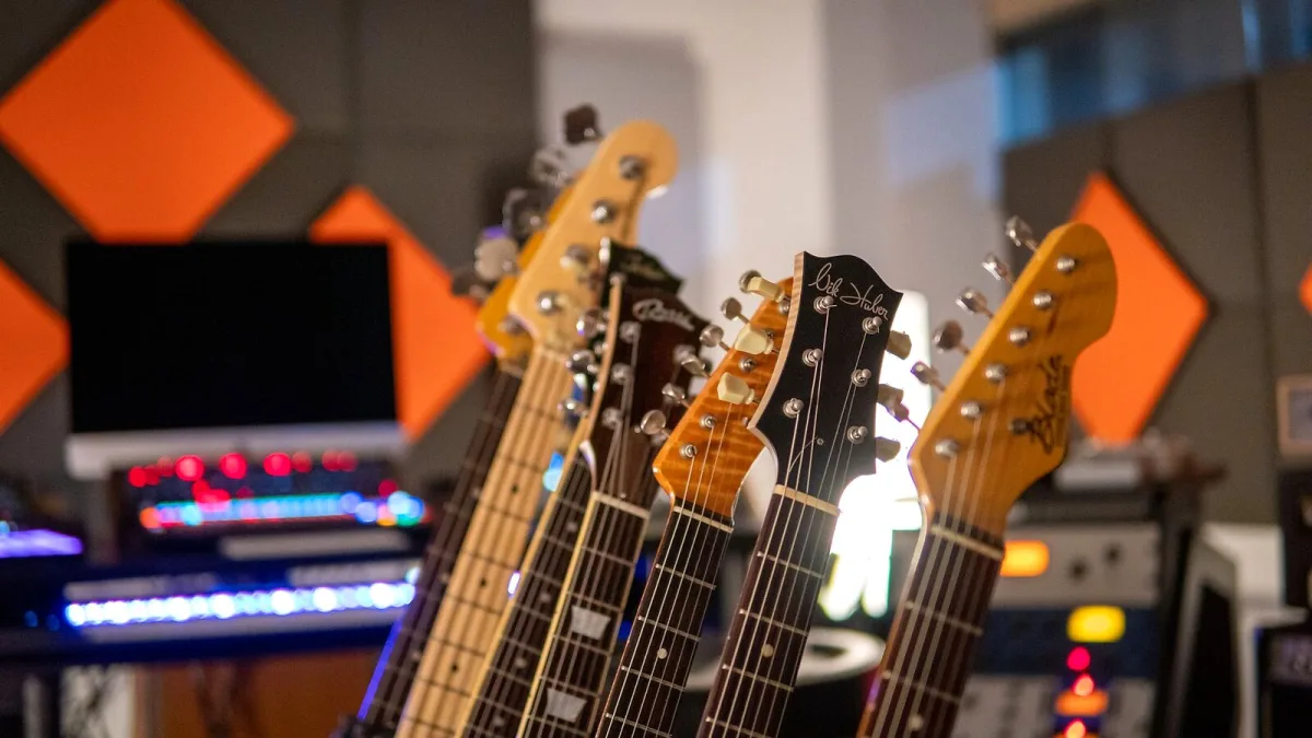 Prs Guitars: A Complete Buyer's Guide