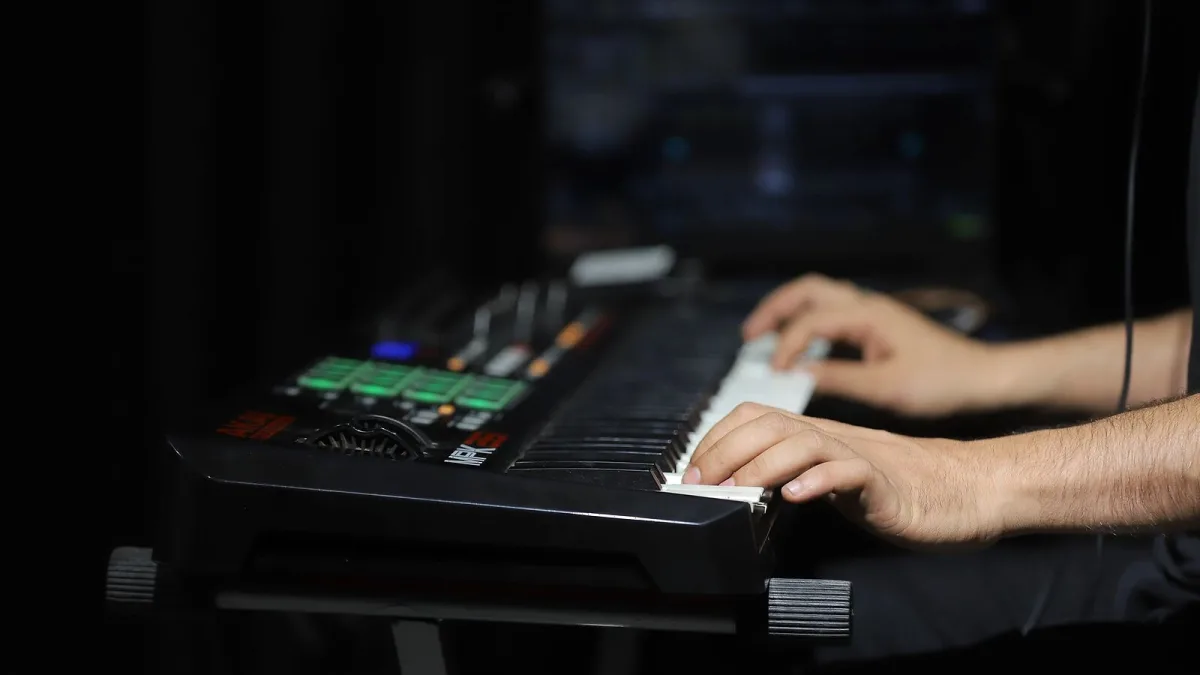 Roland Keyboard: A Complete Buyer's Guide
