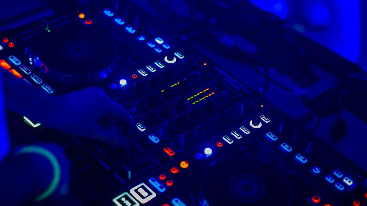 Strobe Light: A Complete Buyer's Guide