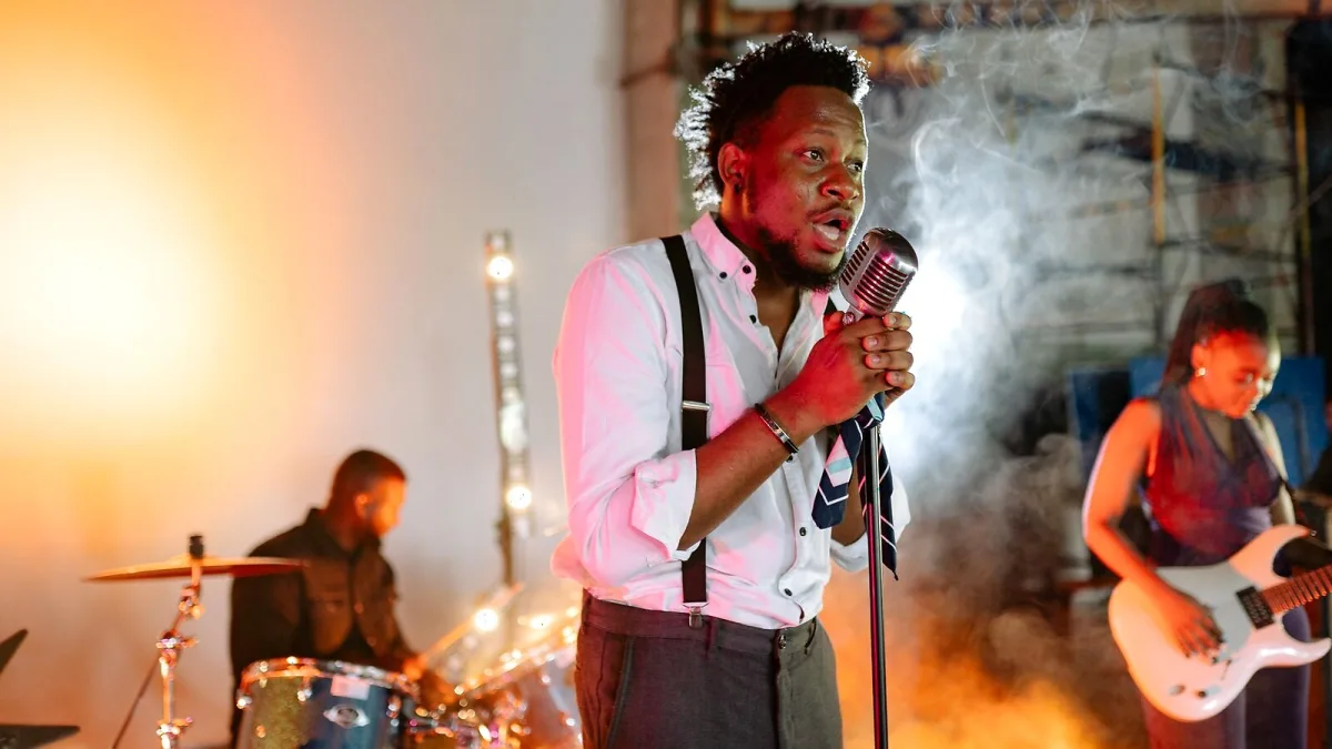 The Best Bachata Artists to Know
