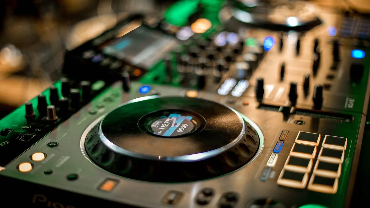 The Best Dj Sets for the Money