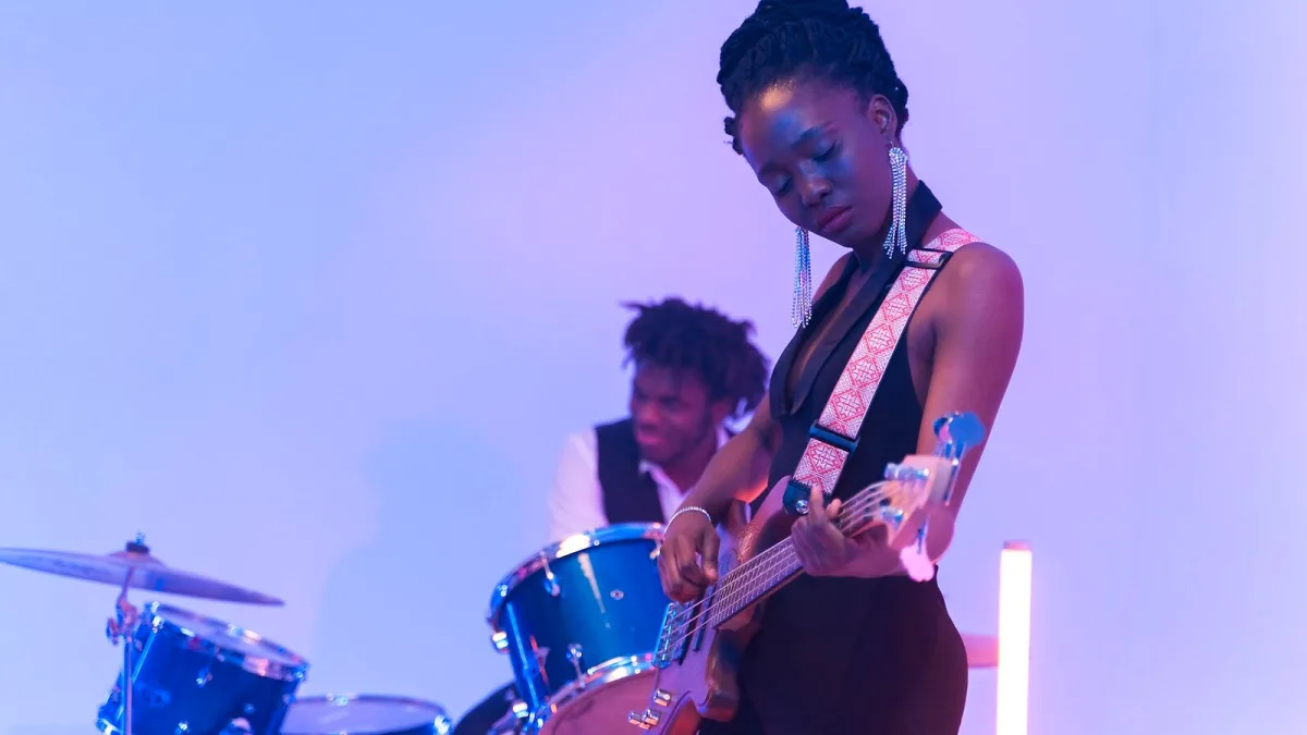 The Best Fender Jazz Bass for the Money