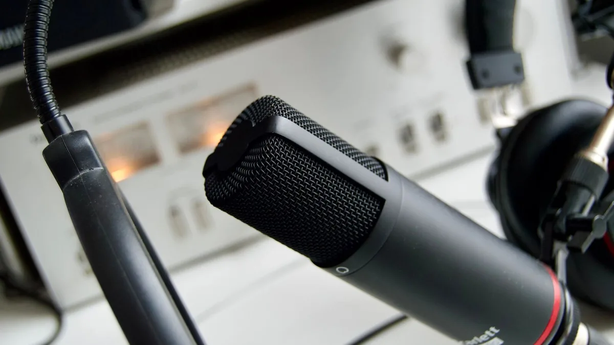 The Best Focusrite Scarlett 2i2s for the Money