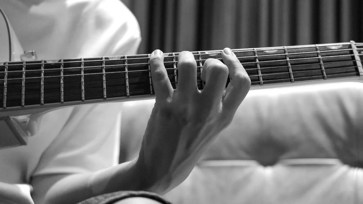 The Best Gretsch White Falcon Guitars for the Money