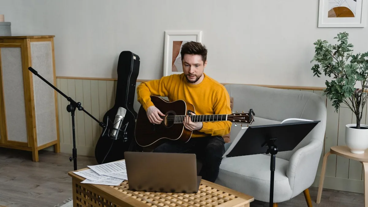 The Best Washburn Guitars for the Money
