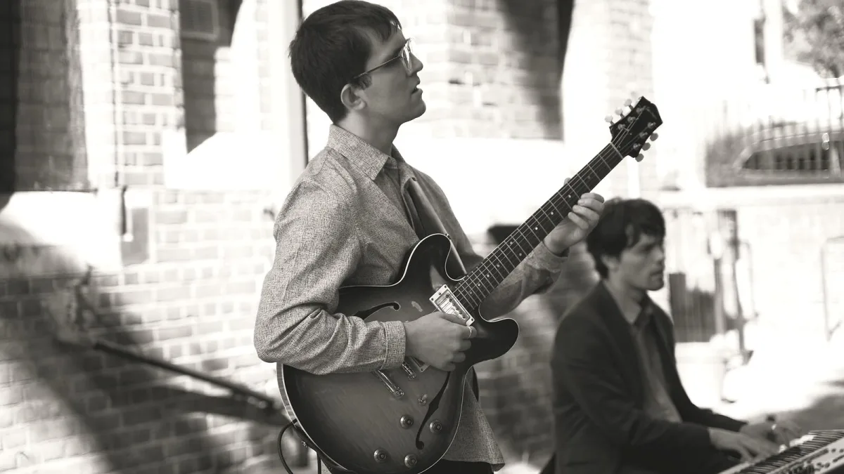 The Ultimate Guide to Gretsch Falcon Guitar