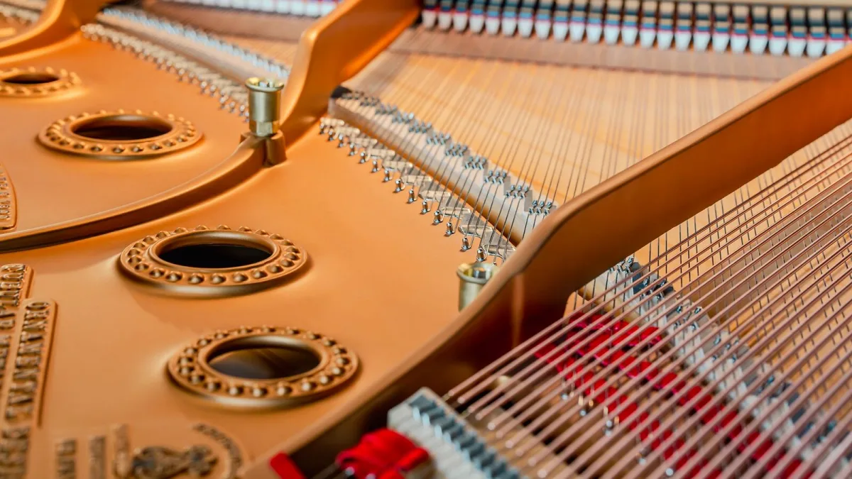 Tuning the Piano Explained: Features, Types and Tips