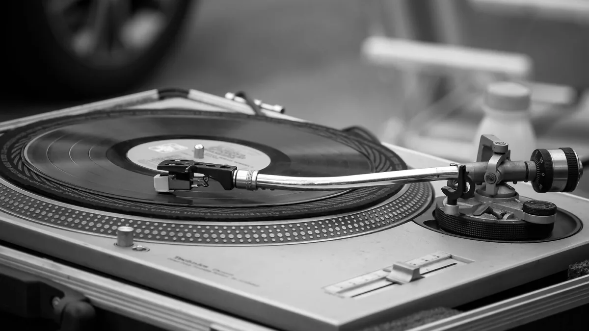Vinyl Cleaner Machine: A Complete Guide