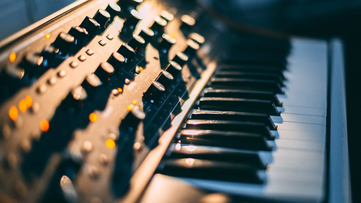 Vocoder for Beginners: A Complete Guide