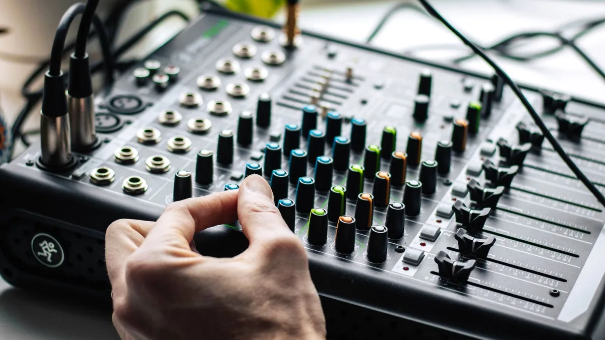 Xlr Explained: Features, Types and Tips