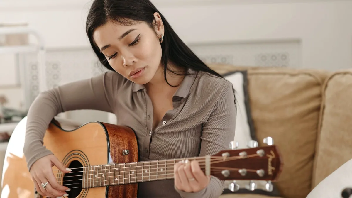 Yamaha F310 for Beginners: A Complete Guide