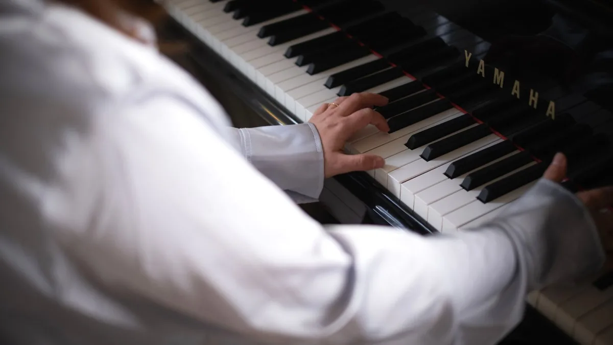 Yamaha Hs5: A Complete Buyer's Guide