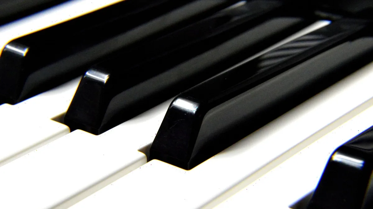 49 Key Midi Keyboard: A Complete Buyer's Guide