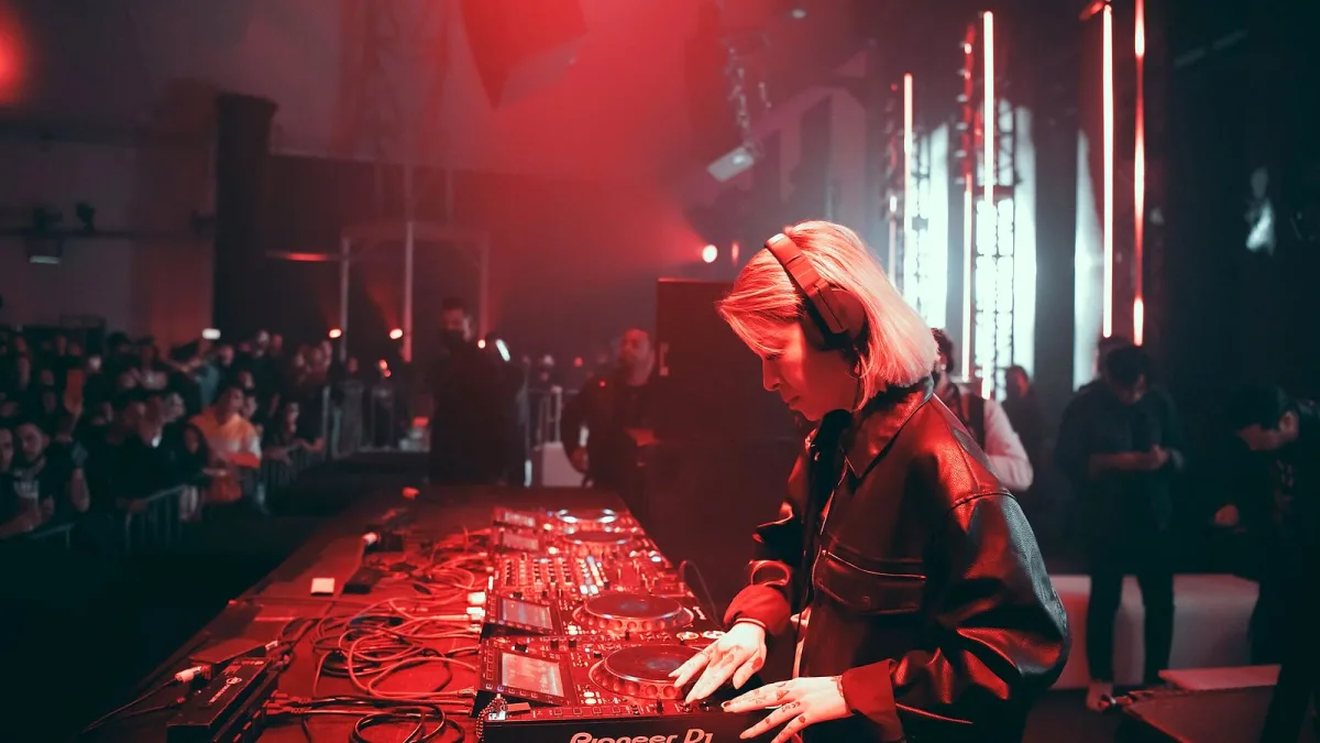 Cdj: A Complete Buyer's Guide