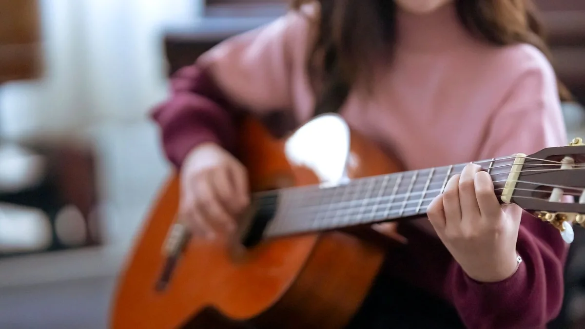 Common Guitar Body Mistakes to Avoid